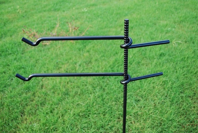CAMP MANIA PRODUCTS　FIRE HANGER (M)