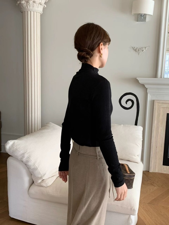 (予約) LIFFEY / Pleats half neck tee 2color