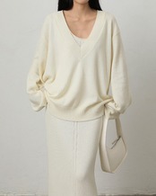 V-Neck Oversized long Knit  L0076
