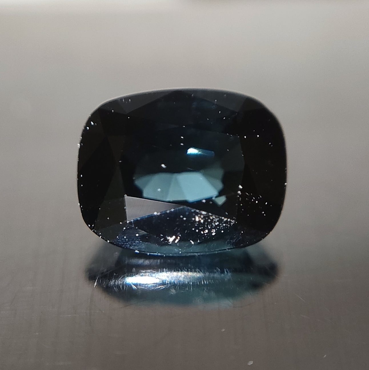 ティールブルーカイヤナイト ルース 天然 1.98ct | Chainon