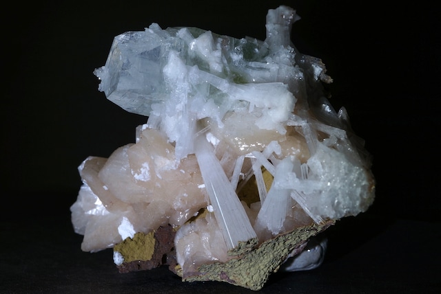 グリーンアポフィライト/スティルバイト/スコレサイト Apophyllite/Stilbite/Scolecite 863