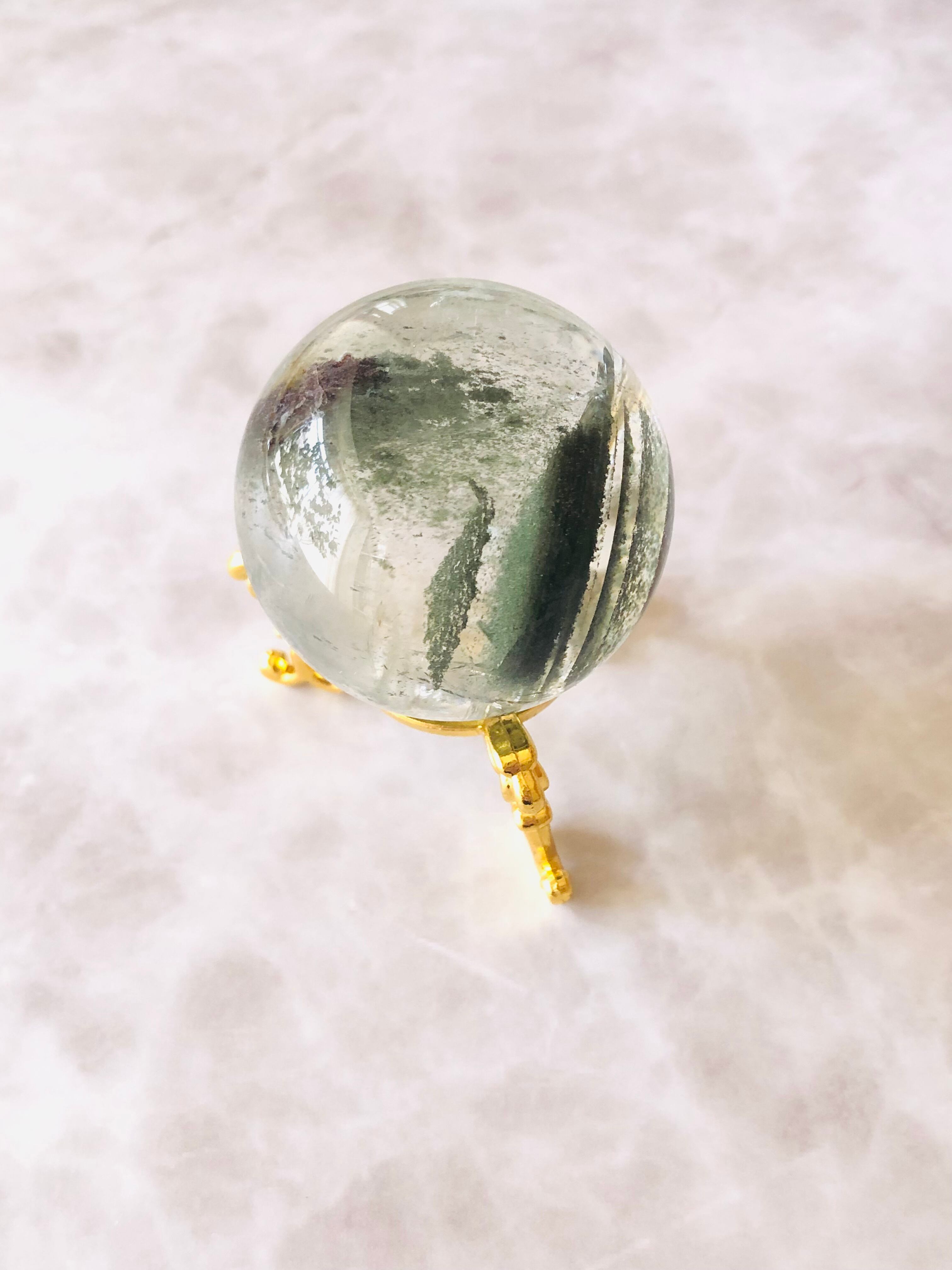 財運・仕事運アップの石！ガーデンクォーツ丸玉(48mm) | 虹色の星