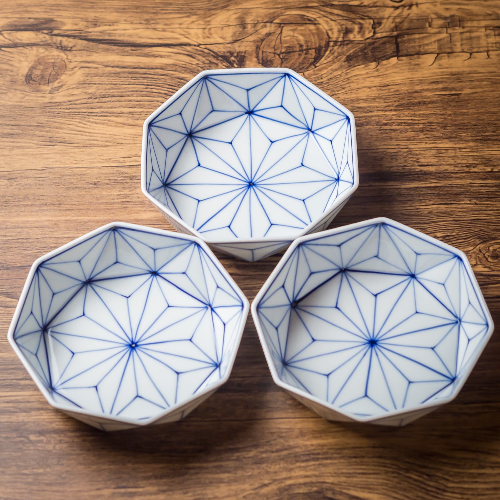 麻の葉 預け鉢（中）（小鉢・向付）／眞窯 | 手作りの器・食器の