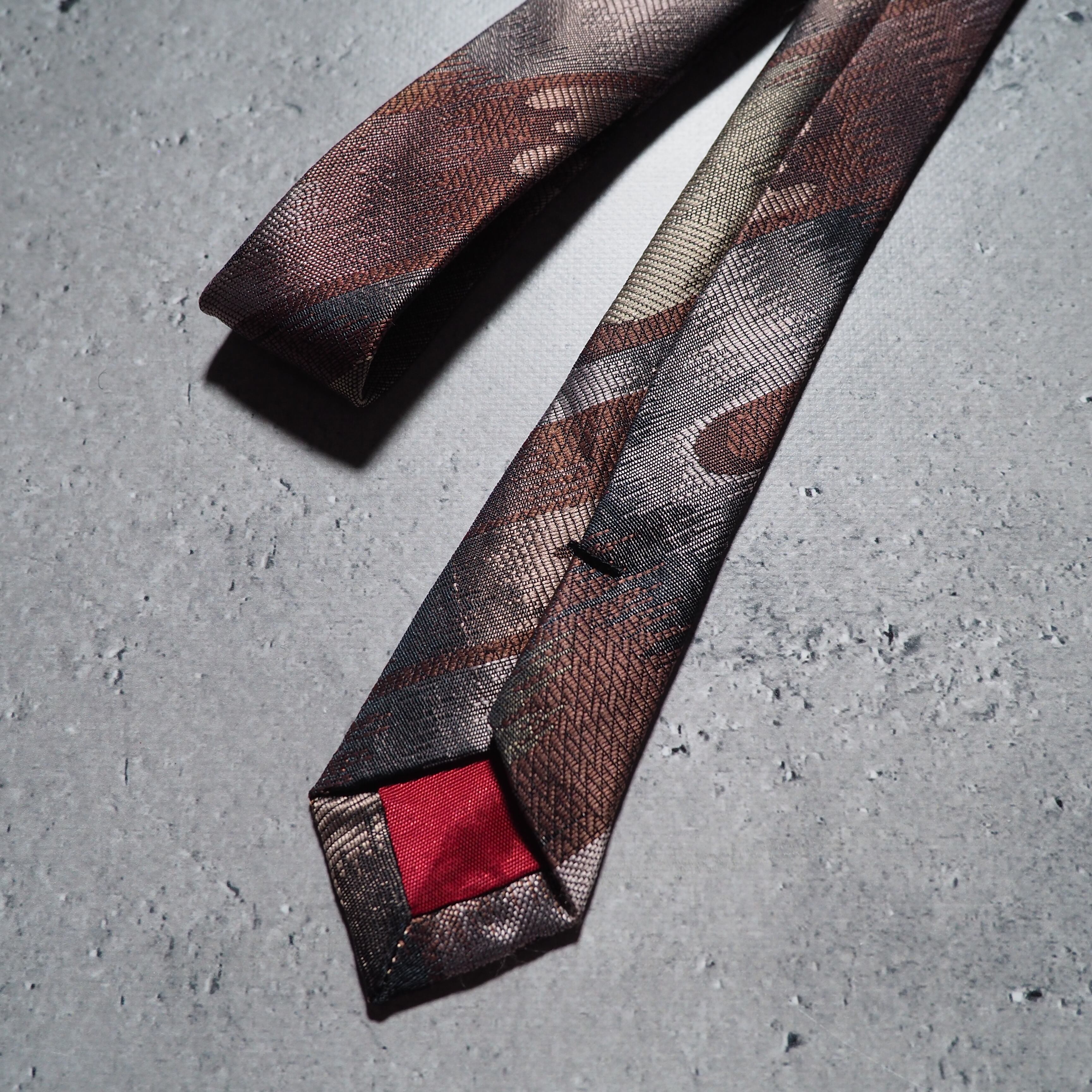 Undulation contemporary art embroidery vintage tie