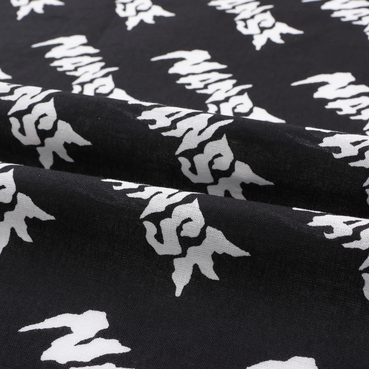 NANSE BANDANA - BLACK / RED