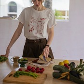 Fragments Art Motif Tee – Café Terrace F0742