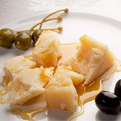 イタリア産 パルミジャーノ レッジャーノ 24ヶ月以上熟成 グラスフェッド 切りたてチーズ 400g Freshly Cut Cheese PARMIGIANO REGGIANO Grassfed 24+Month 400g