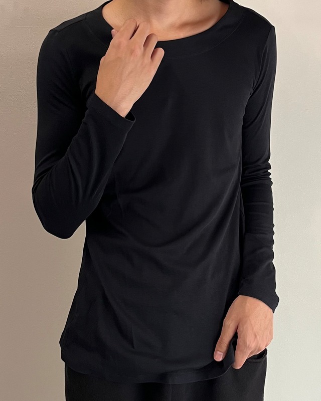 【MM6 Maison Margiela】wide u-neck basic top