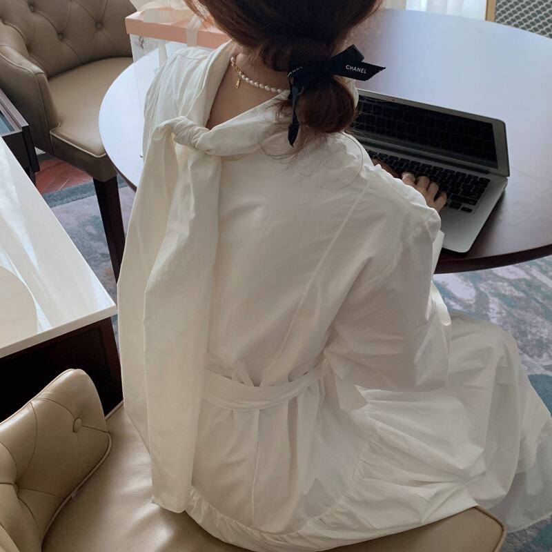 スタンダードバックリボンホワイトスプリング レトロ 春物 ビッグFスモールZ韓国99126043774