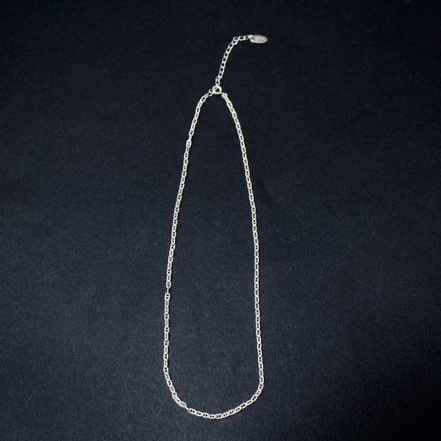 ANCHOR CHAIN NECKLACE