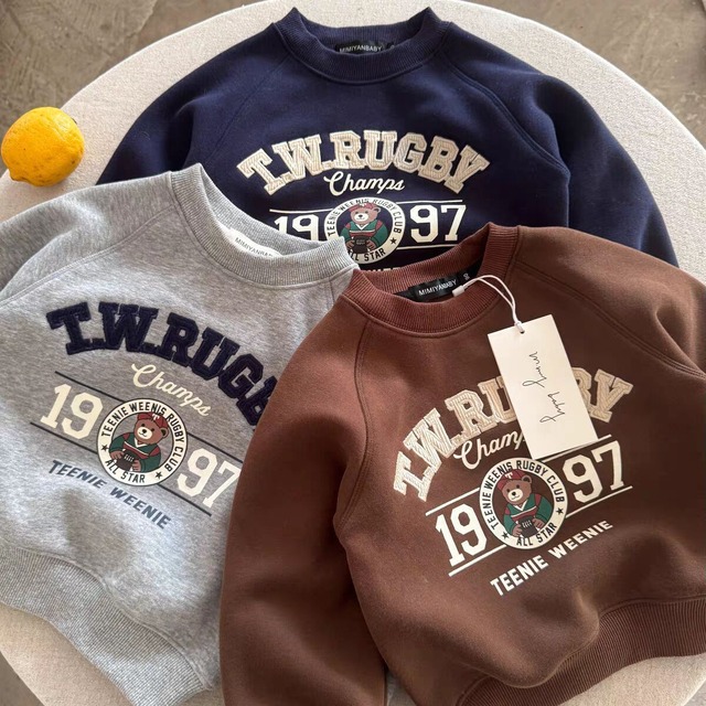 【冬作】クールネック熊柄トレーナー