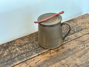 鉄錆 antiqueな台形マグロング(持ち手細）/  蓋小皿/スプーンセット