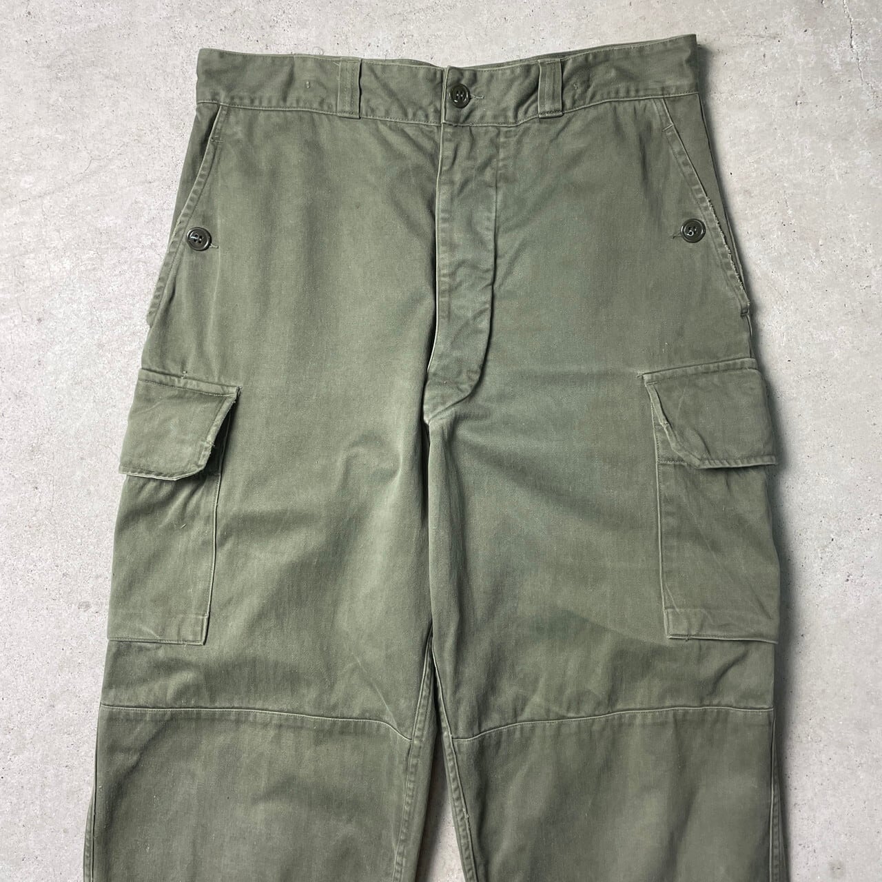 60s フランス軍 M64カーゴパンツ ヴィンテージ ミリタリーパンツ ユーロ 60年代 フランス軍 M-64 カーゴパンツ ミリタリーパンツ メンズW33相当