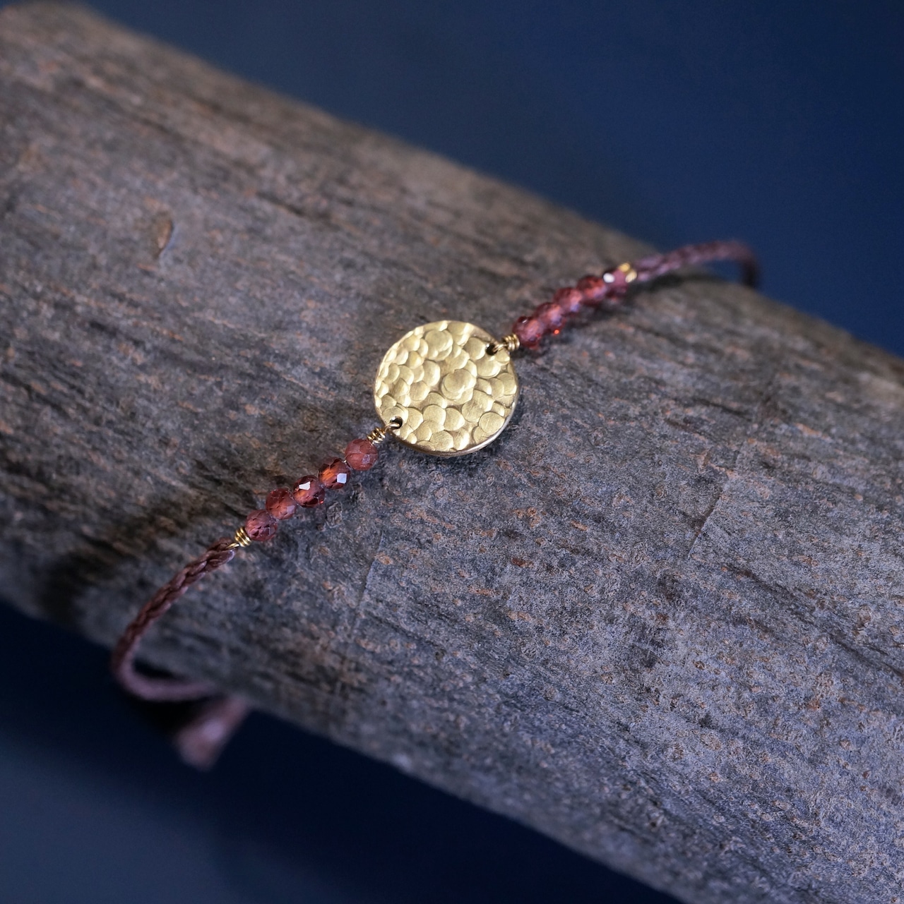 【flóta】真鍮×マクラメブレスレット