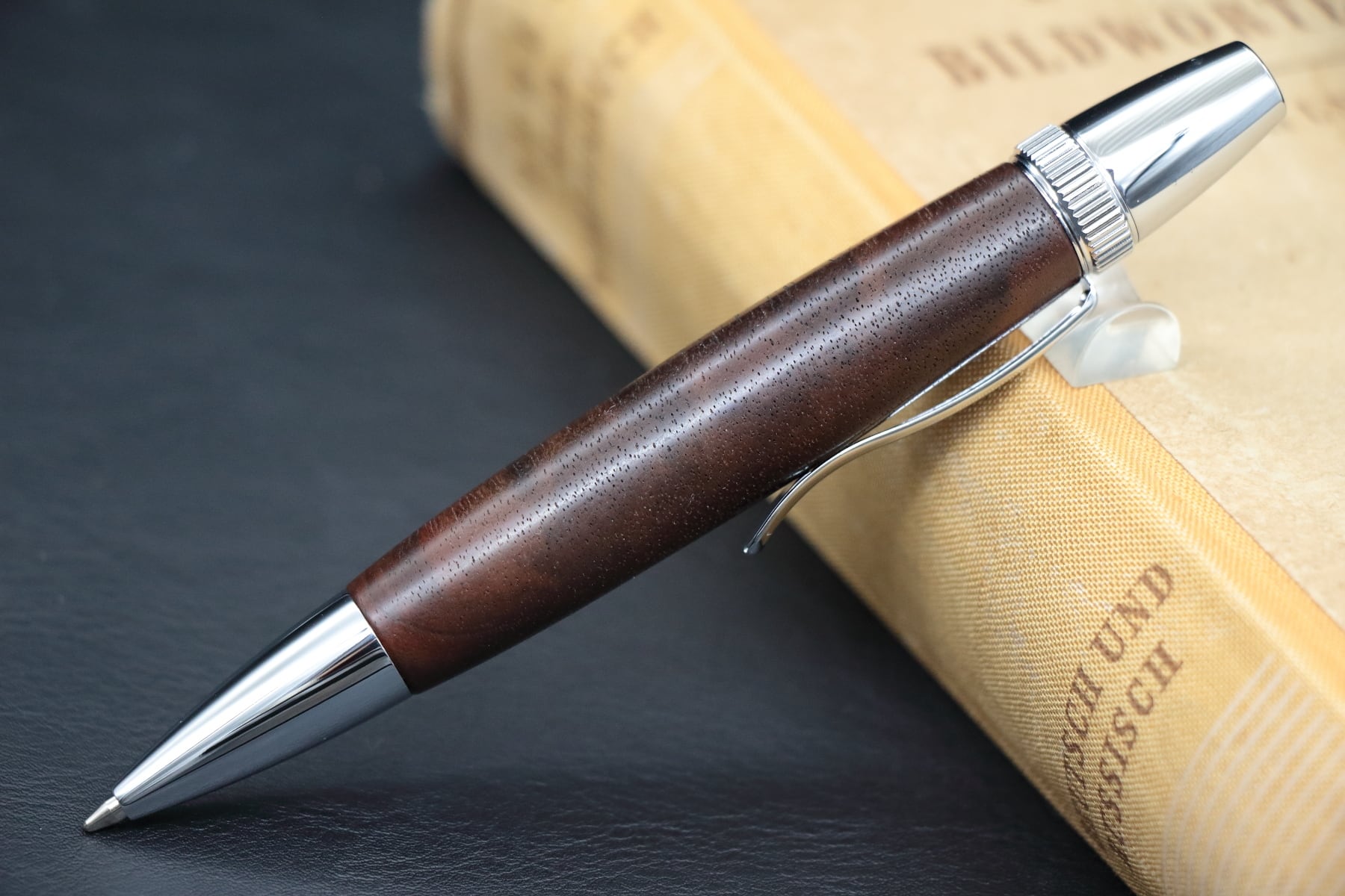 クラロウォールナット・Chouette」木軸ペン 銘木ボールペン Viriditas