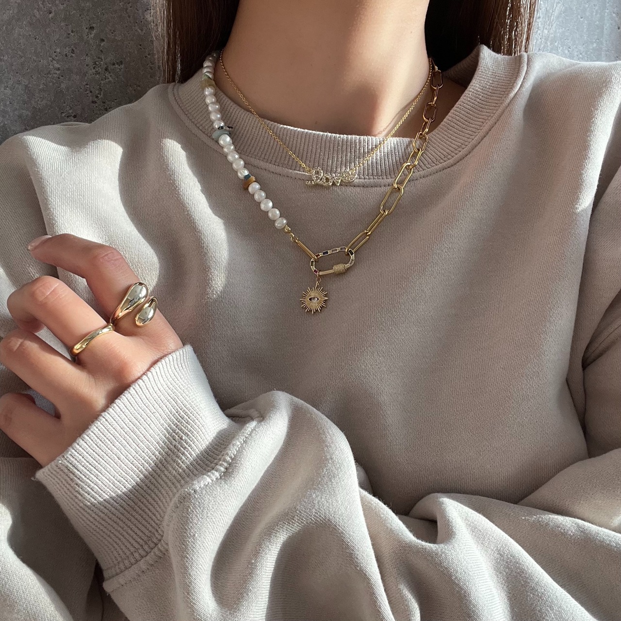 ［キュービックジルコニア］loveネックレス　［GKN037］