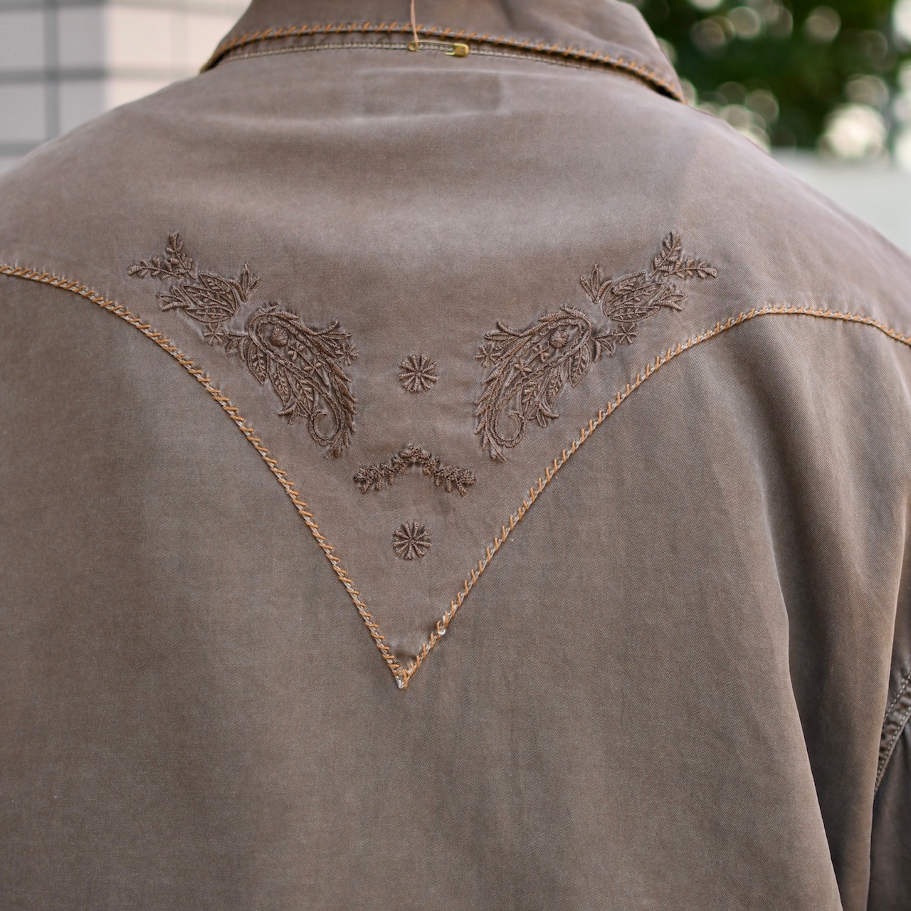 embroidery design silk blend western shirt