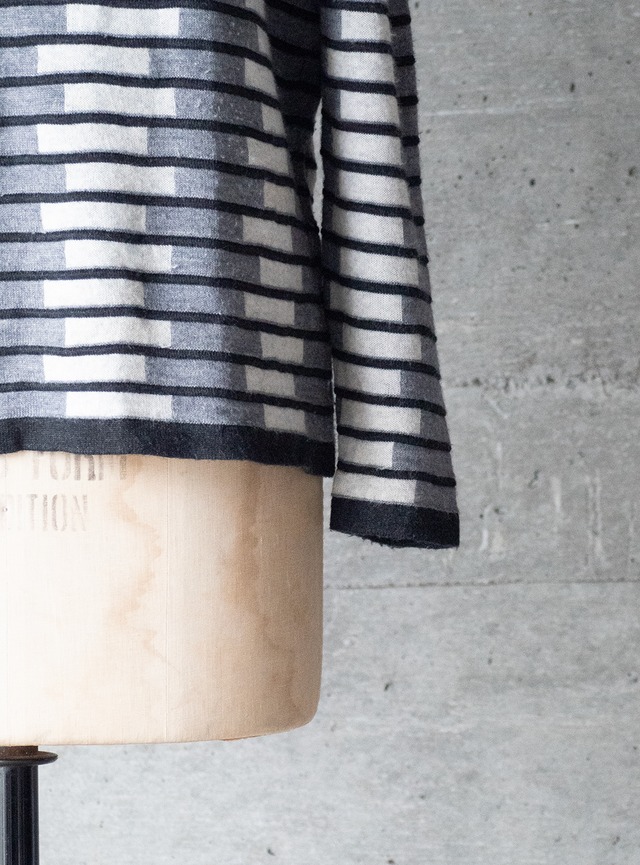 "KRIS CASSIA" 1990s Shadow block border knit