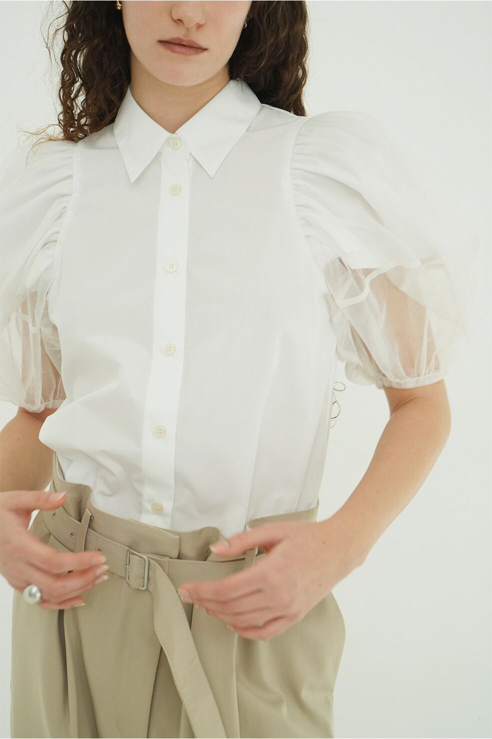 CLANE TULLE LAYERED SLEEVE SHIRTS | FLICKA ASHIYA