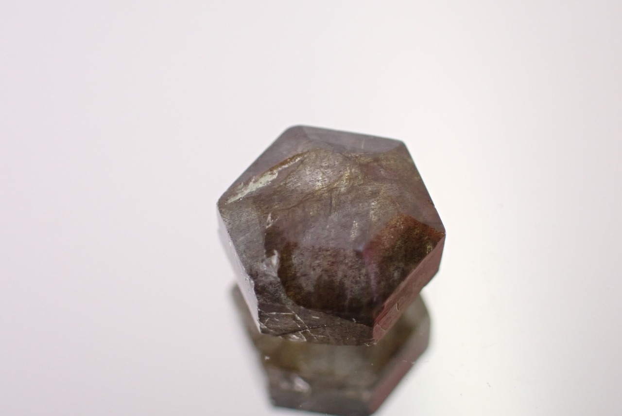 マダガスカル産ラブラドライト　1.26ct　 [D9-87]