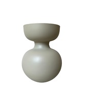 ｆｌｏｗｅｒ　ｂａｓｅ（花瓶）