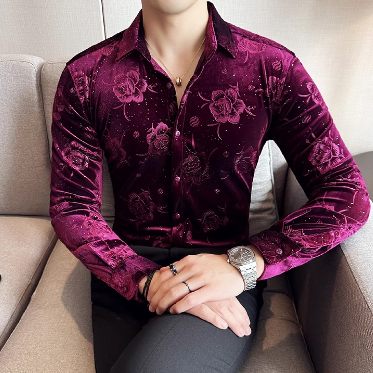 韓国スタイルにインスパイアされたゴールドベルベット素材のシャツ　SH037