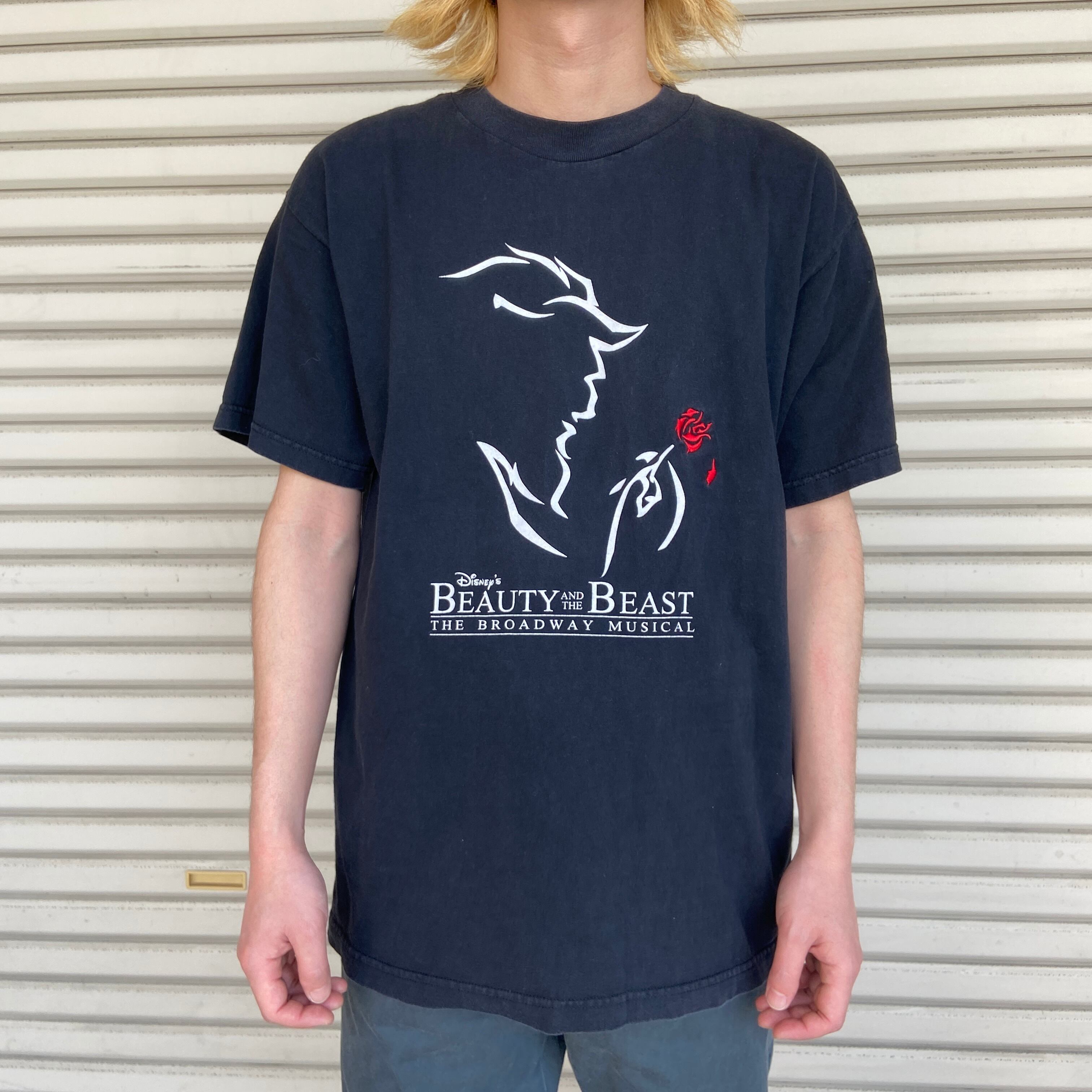 送料無料』90s Disney☆美女と野獣 プリントTシャツ ワンポイント刺繍 