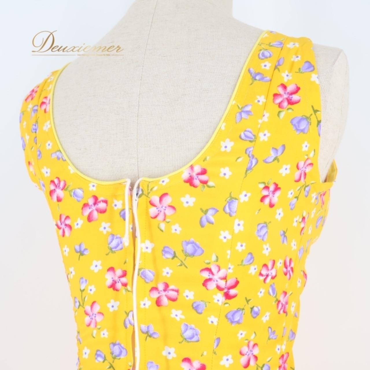 フラメンコ 衣装 ワンピース ドレス 黄色 オレンジ 花柄 ボランテ フリル ノースリーブ 発表会 ダンス パーティ 明るい かわいい イエロー系 オレンジ系 フレアドレス フローラルデザイン パーティドレス レディース おしゃれ ステージ衣装 可愛いデザイン 薄手素材 柄物