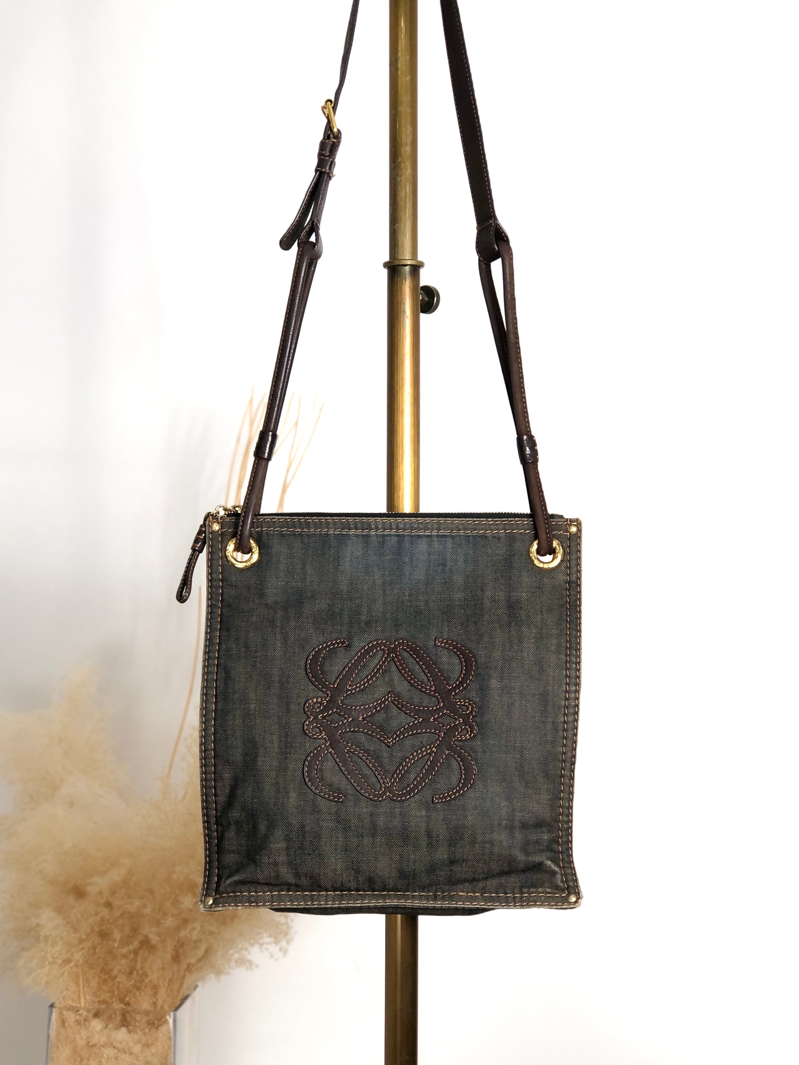LOEWE ロエベ ショルダーバッグ インディゴ アナグラム キャンバス