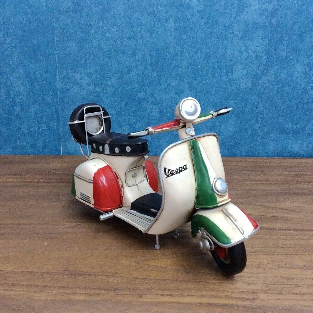 特大 メタル ブリキ玩具 ベスパ ヴェスパ Vespa イタリア 国旗 バイク