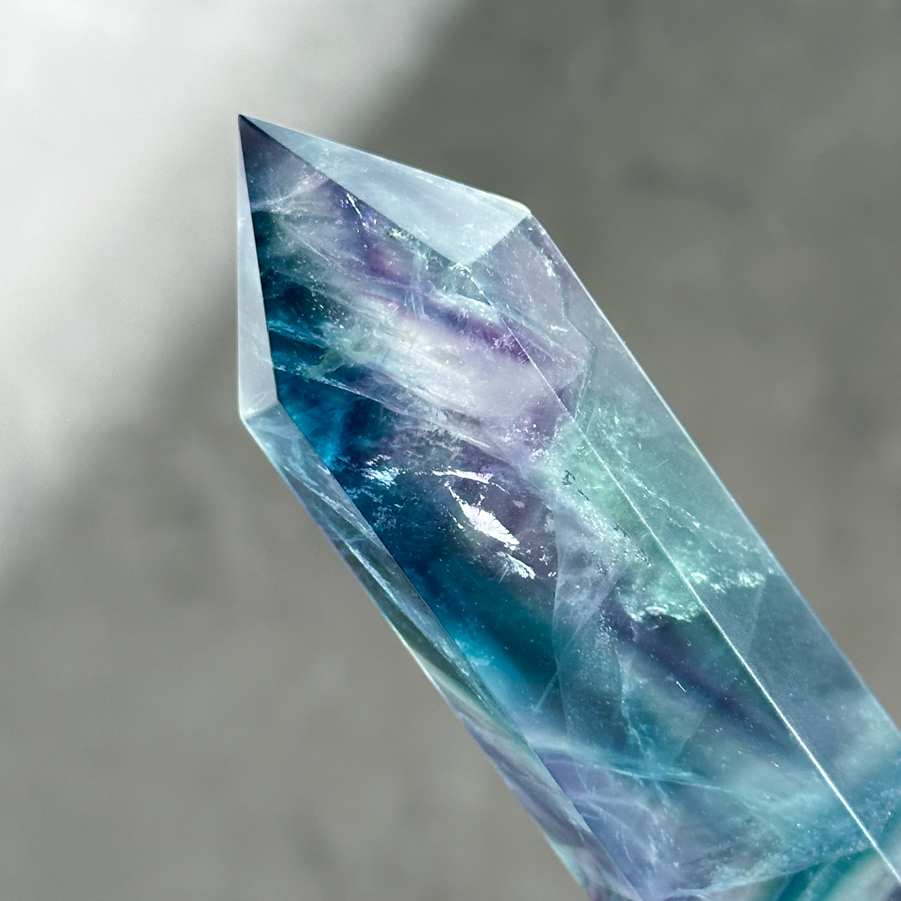 レインボーフローライト タワー型51◇ Rainbow Fluorite ◇天然石