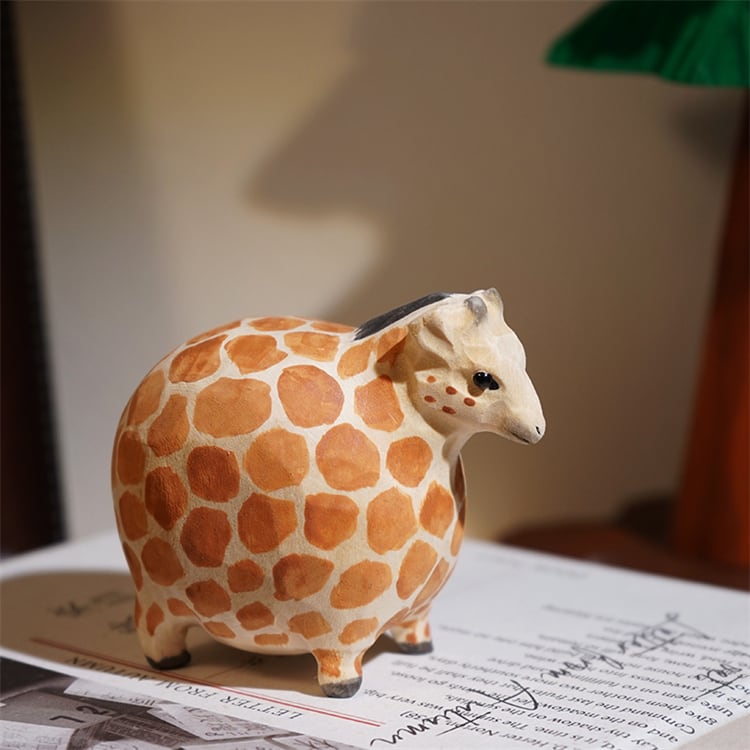 動物の置き物。 おしゃれの必需品 木彫り手作り かわいい動物置物 ドッグ ジラフ