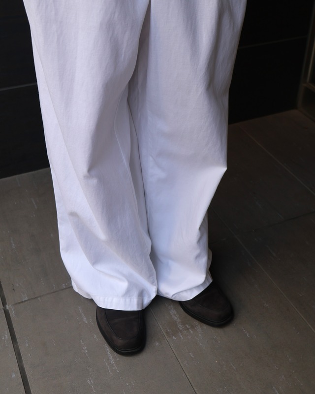 Dart wide chino pants