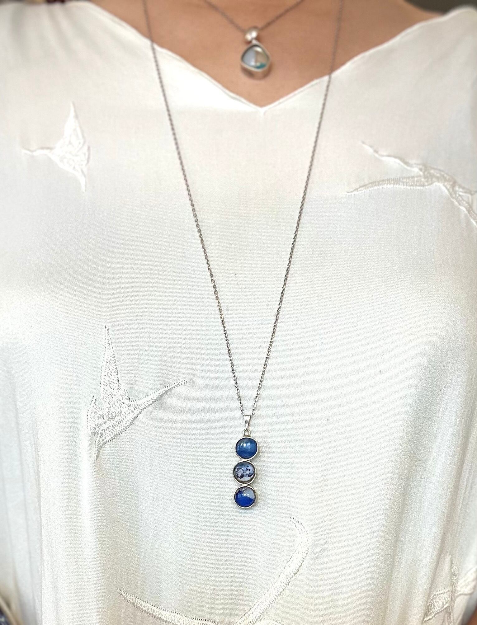 Re琉球ガラスネックレス / ウルマ「ハザマヲツナグ」