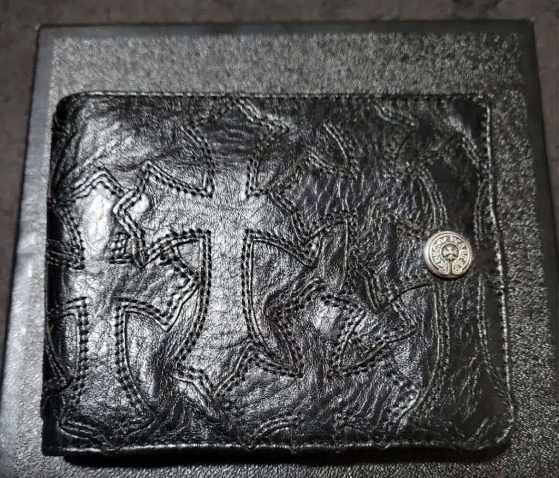 クロムハーツ CASHING IN セメタリー クロス パッチ 財布 | chromehearts