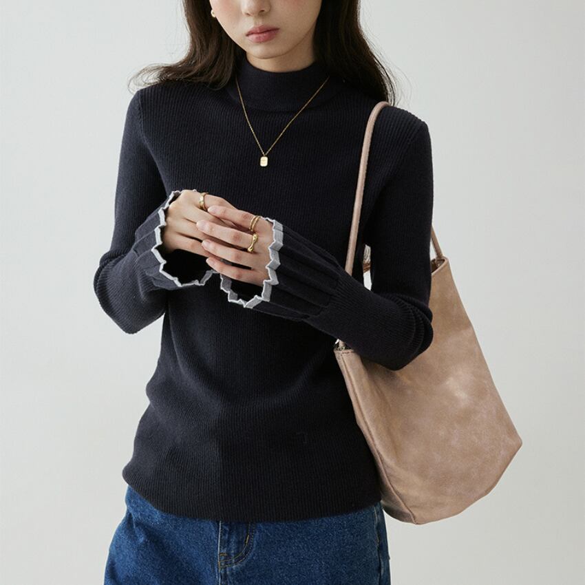 high-neck pleated-sleeve knit　J00349