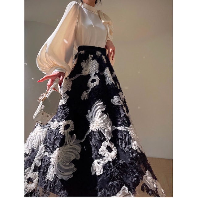 black white floral embroidered skirt<sk3249>