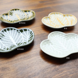 有田焼　銘々皿　松葉型（４種） 8-076