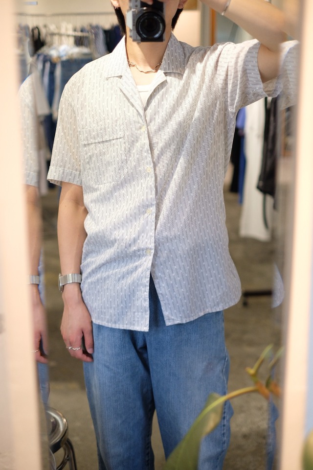unknown s/s shirt