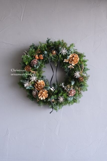 《早割》数年と長く飾れるクリスマスゴールドリース