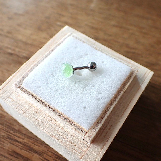 軟骨ヘリックス16G 琉球ガラス