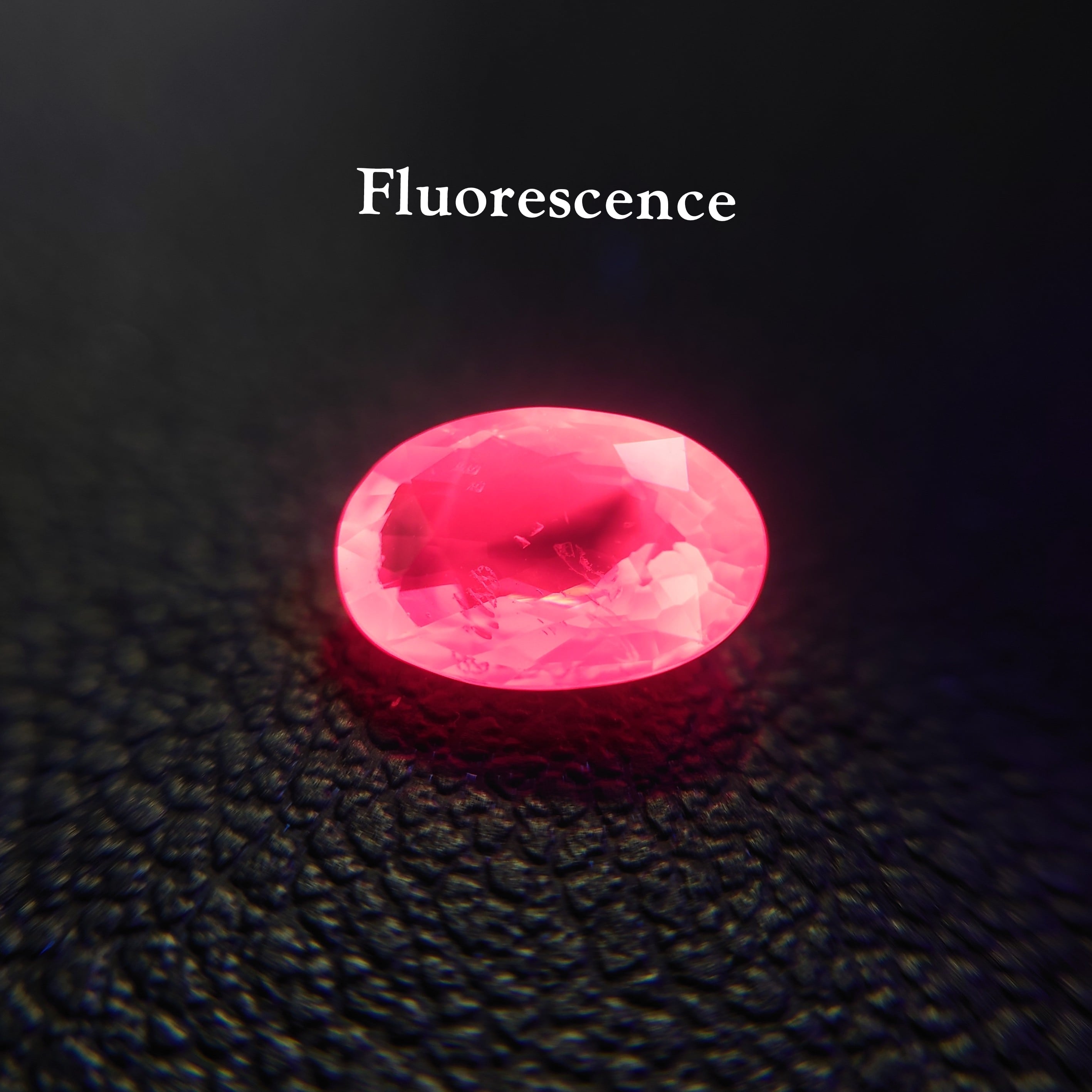 極希少 Ruby 0.85ct No Heat / Pigeon Blood / Vivid Red / Myanmar