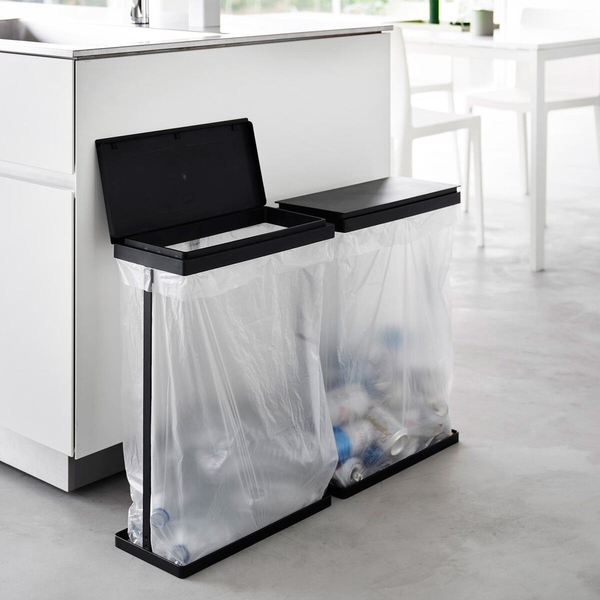 tower ゴミ袋ホルダー　45l対応　2セット　新品未開封 分別 ゴミ袋 ホルダー 2個組 スリム 蓋付き タワー 大型 45L 横開き 蓋