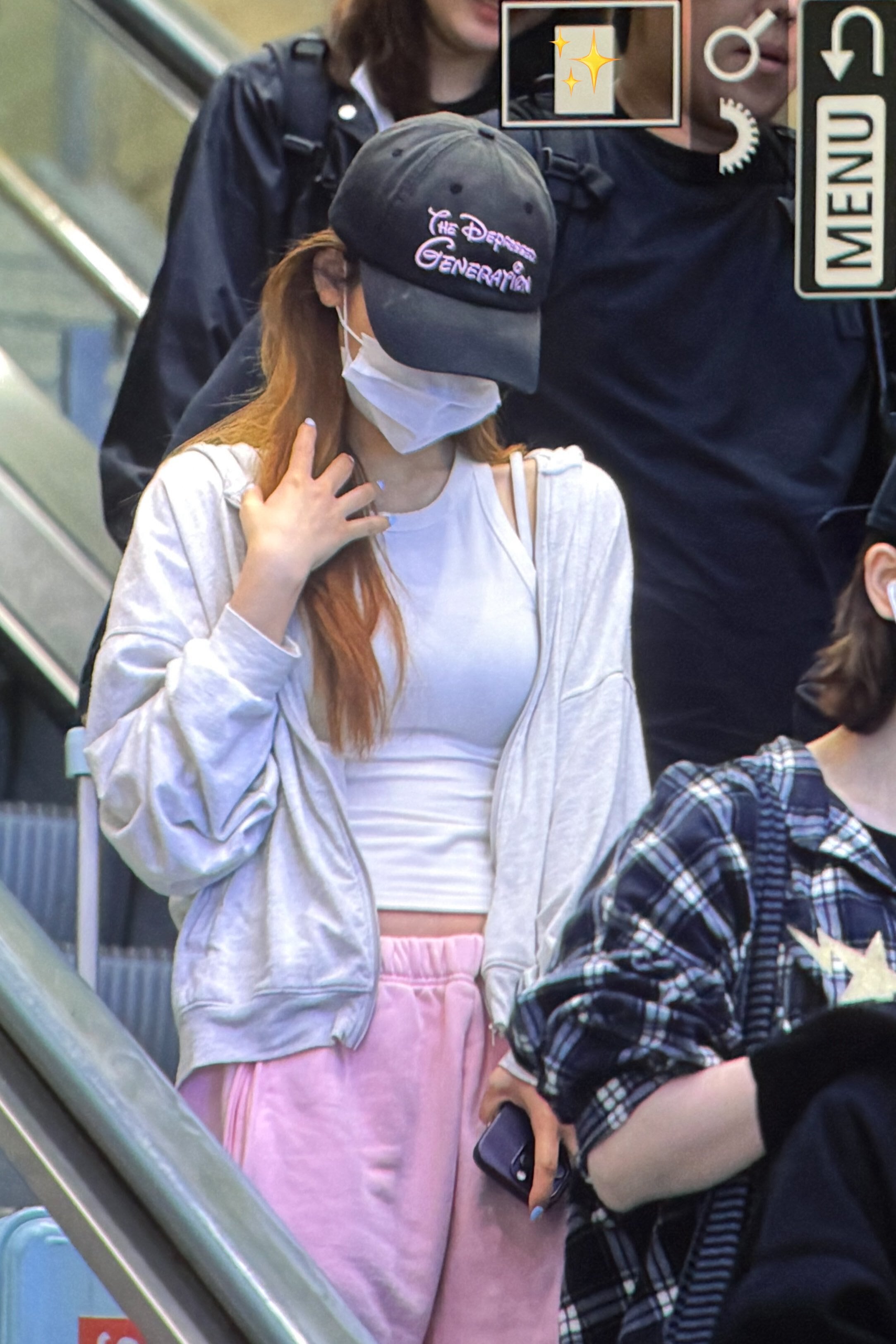 aespaニンニンredvelvetスルギnmixx着用　カーゴパンツ aespaニンニンredvelvetスルギnmixx着用 カーゴパンツ