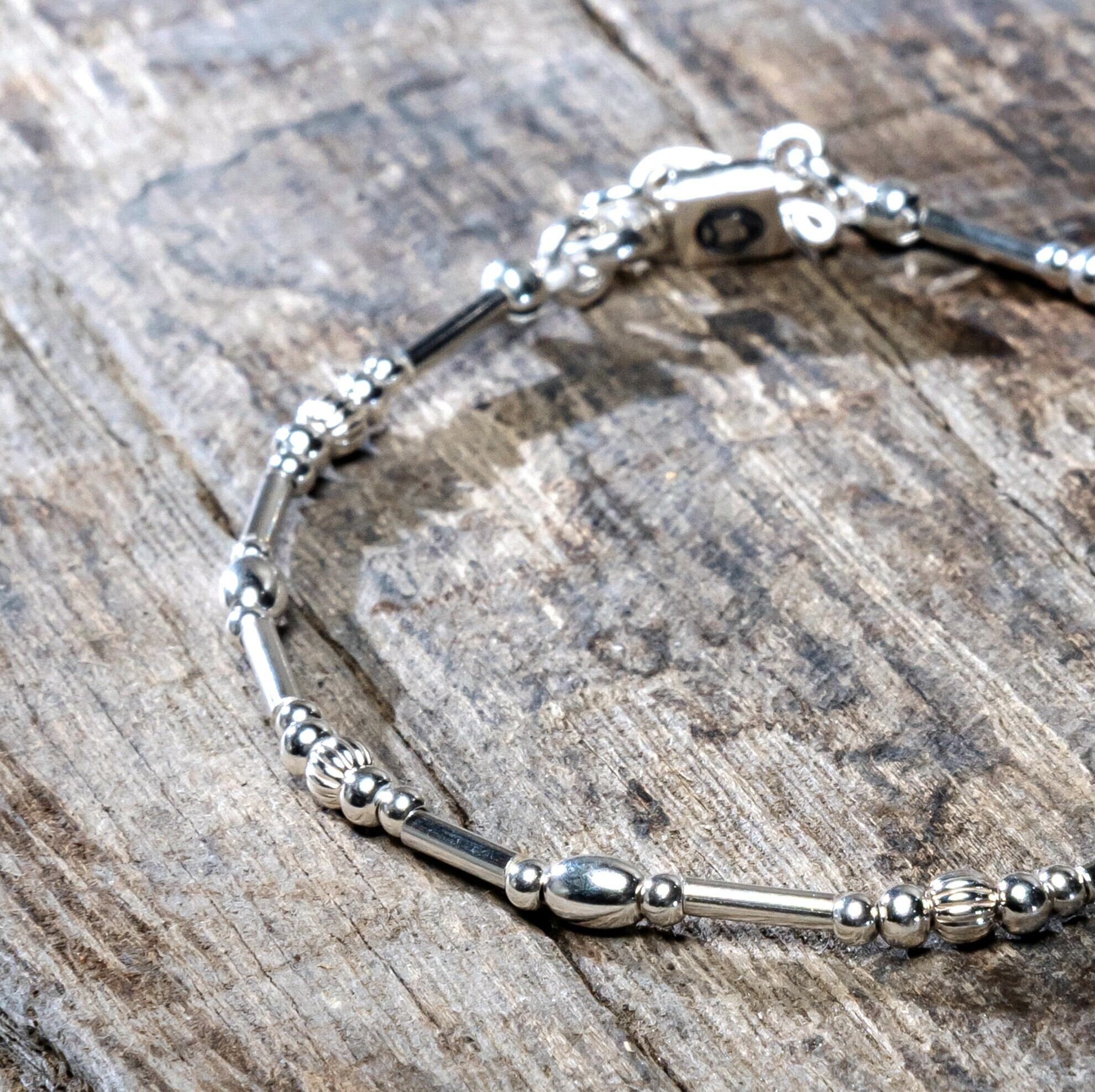 Tube Beads Bracelet | MANANAS/マナナス
