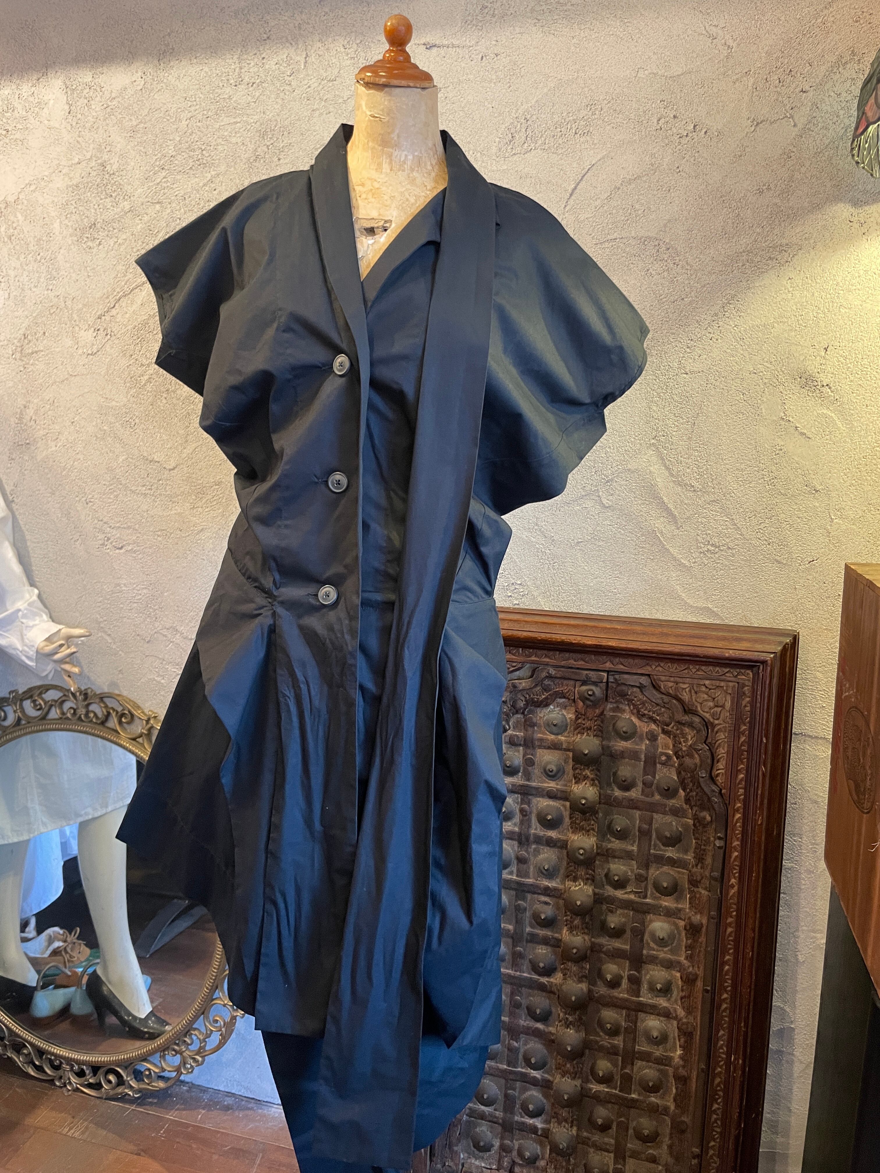 Vivienne Westwood ヴィヴィアンウエストウッド 変形 ブラックドレス