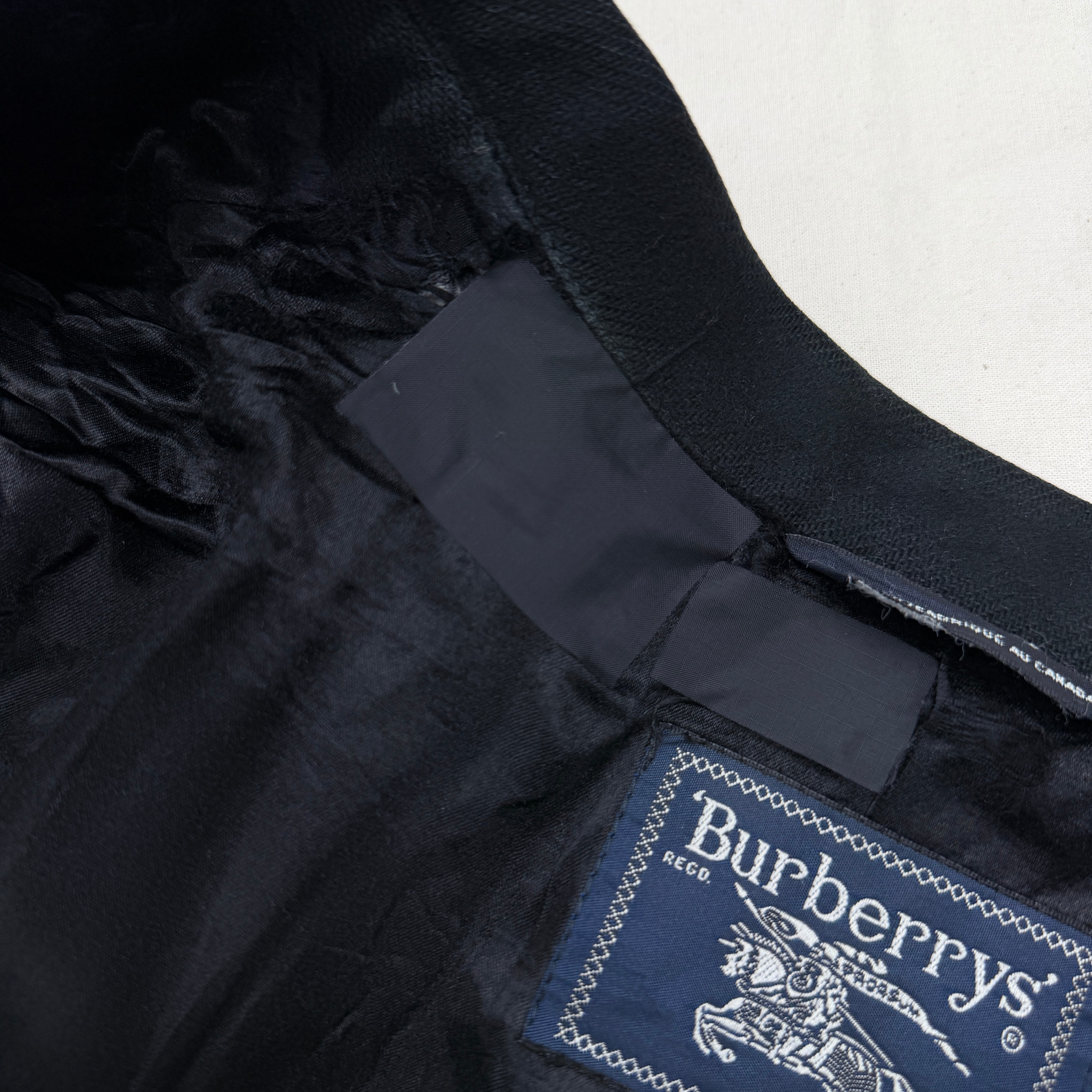 BURBERRYS】カナダ製 チェスターコート 黒 バーバリー ウール | no