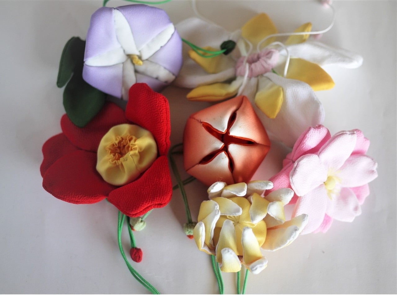 縮緬 花の匂い袋 香袋 和の細工物