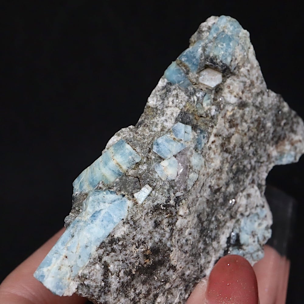 自主採掘！アクアマリン カリフォルニア産 58g AQ287 原石 鉱物 天然石