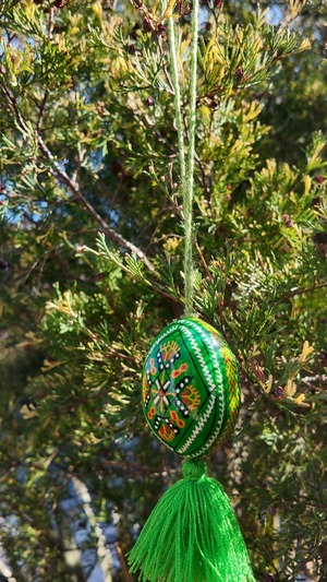 装飾用木製プィサンカ現代的なフツル様式（イースターエッグ）　